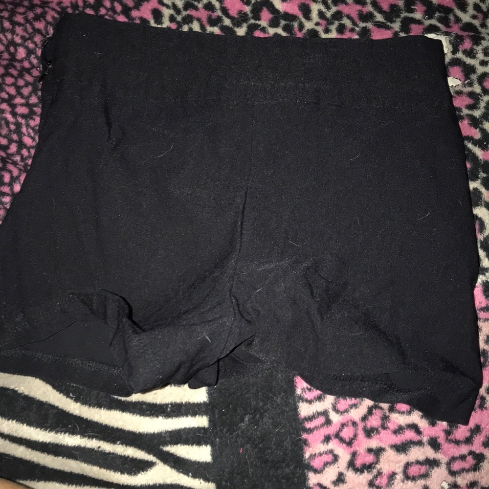 Mini Shorts - Picture 2 of 3